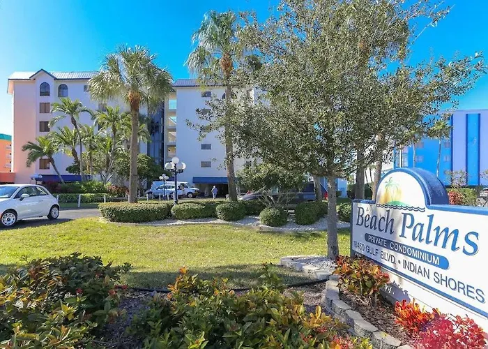 Aparthotel Palms- Unit 102 3*